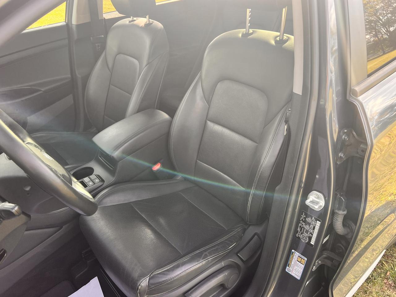 2020 Hyundai Tucson Preferred AWD *w/Sun & Leather Package Photo