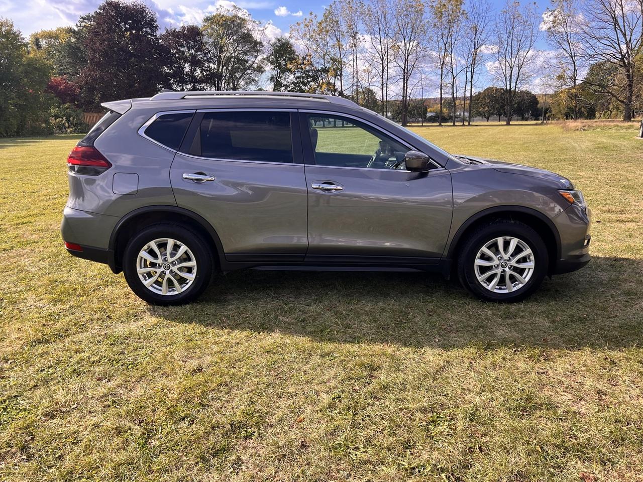 2018 Nissan Rogue SV AWD *Panoramic Roof Photo