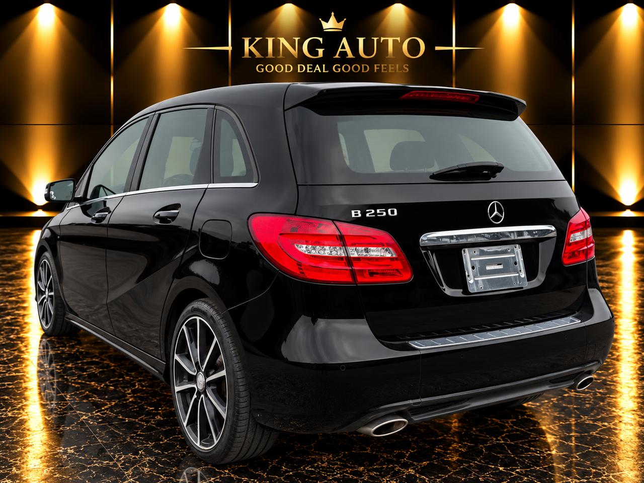 2013 Mercedes-Benz B-Class B 250 Sports Tourer Photo