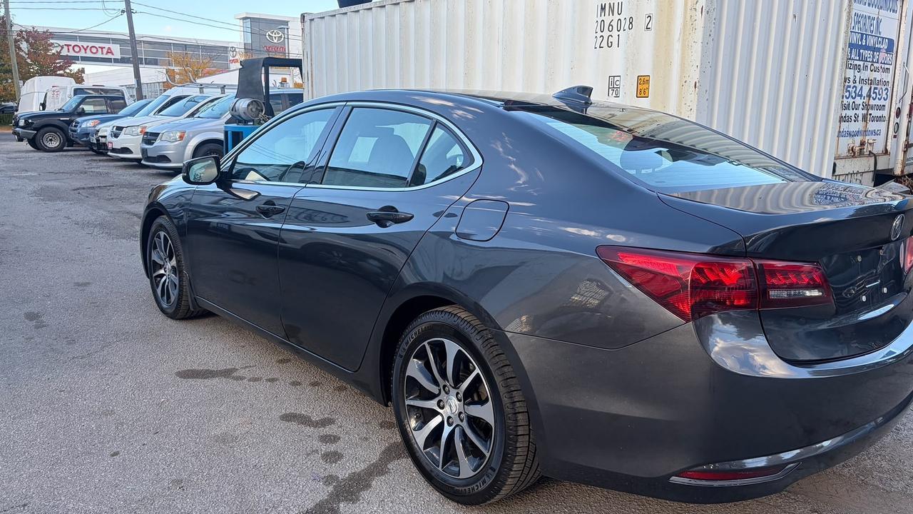2015 Acura TLX Tech Photo4