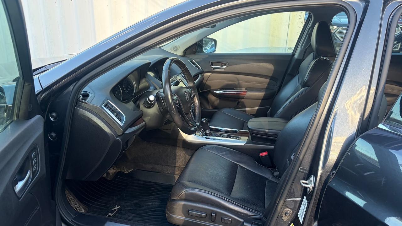 2015 Acura TLX Tech Photo