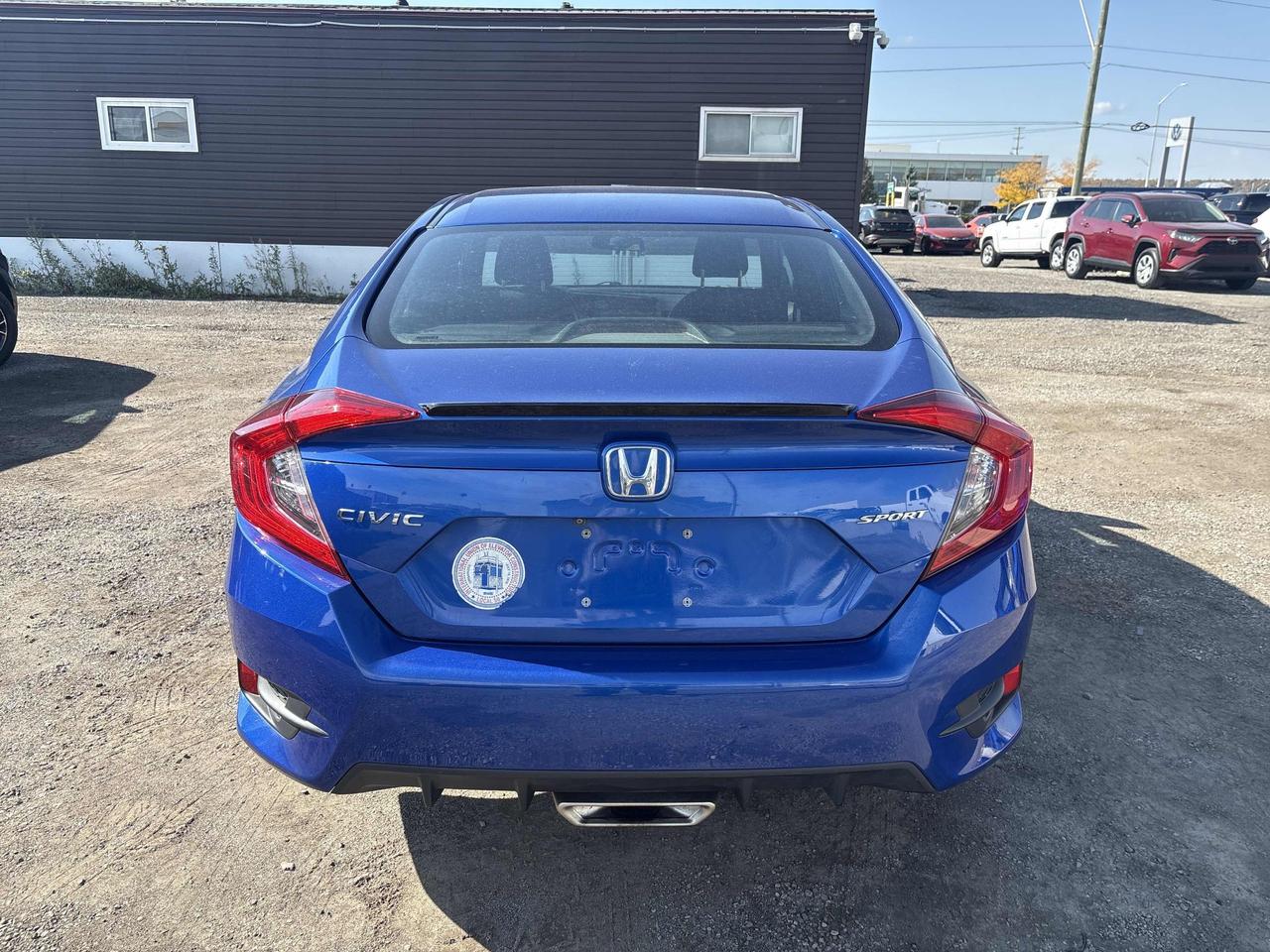 2019 Honda Civic Sport Photo4