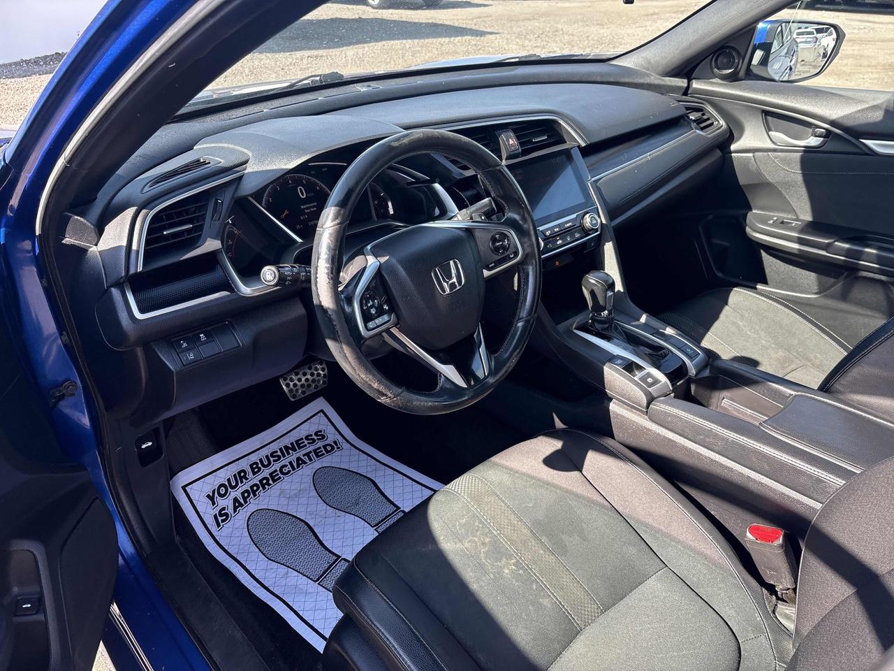 2019 Honda Civic Sport Photo