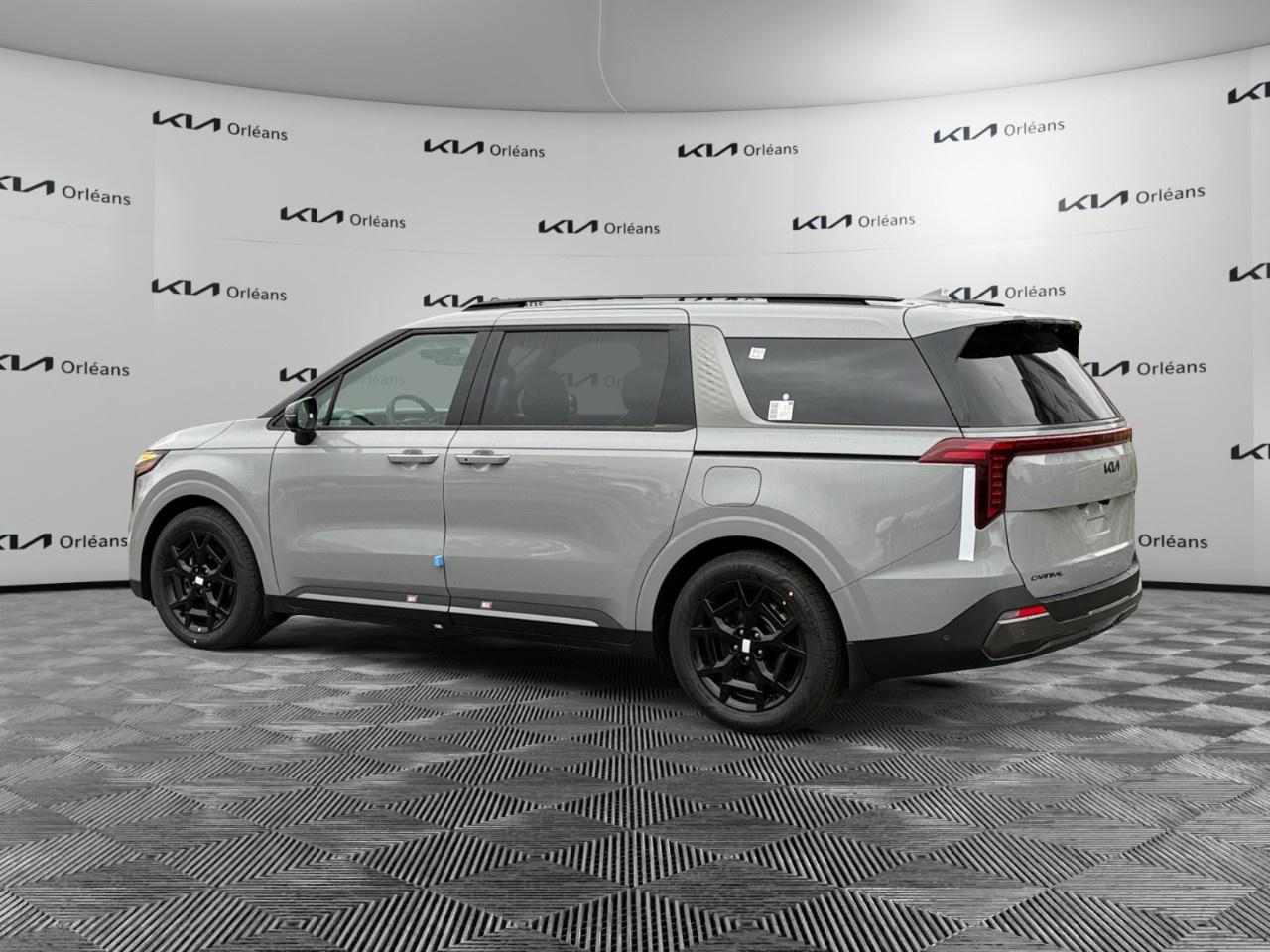 2027 Kia Carnival SX  FWD Photo