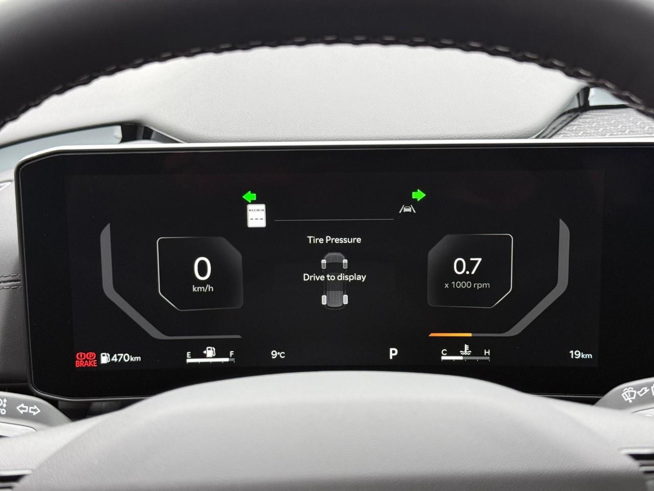 2027 Kia Carnival SX  FWD Photo