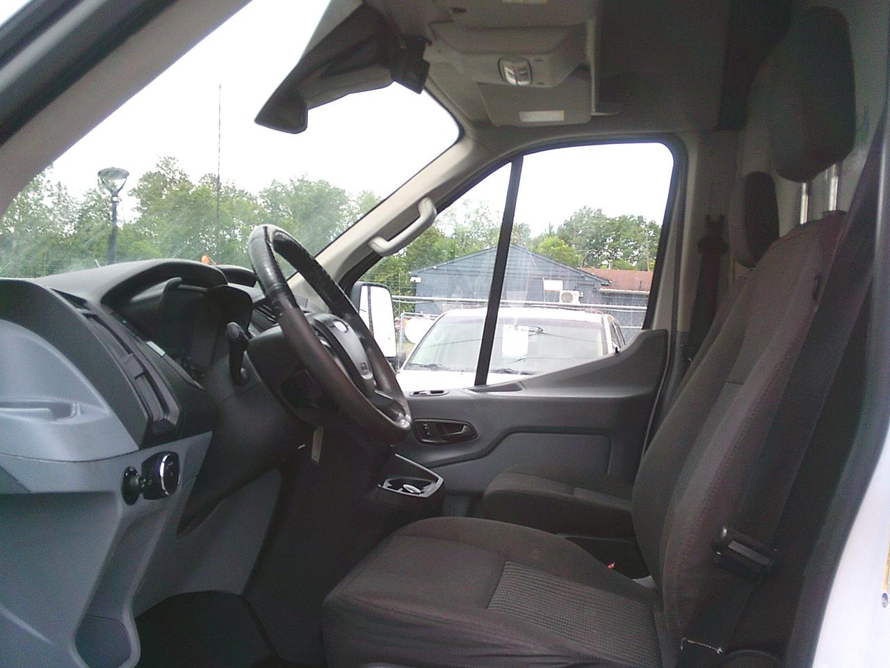 2019 Ford Transit T-350 148" EL HiRf FULLY WORKING REEFER 9500 GVWR Photo