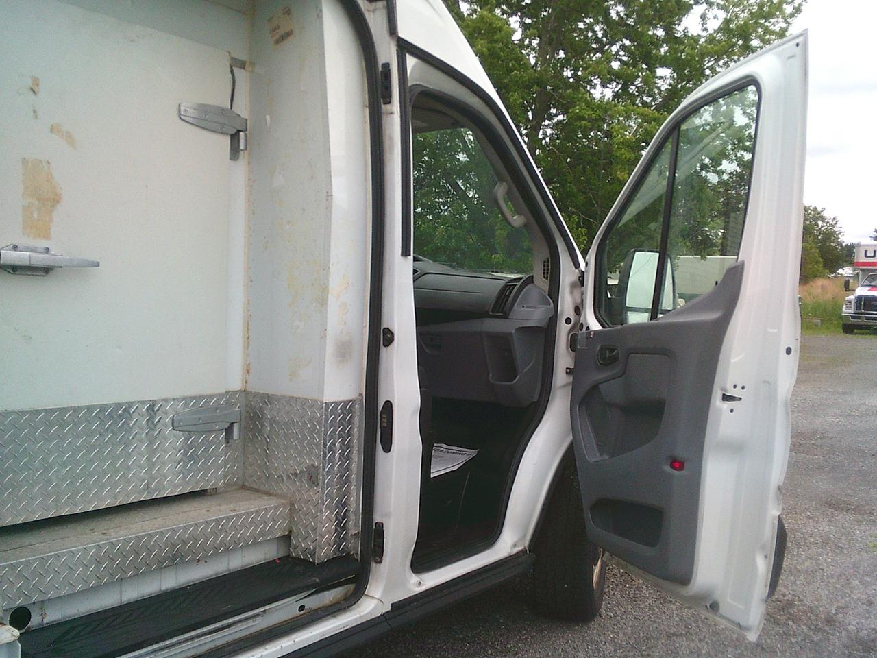 2019 Ford Transit T-350 148" EL HiRf FULLY WORKING REEFER 9500 GVWR Photo