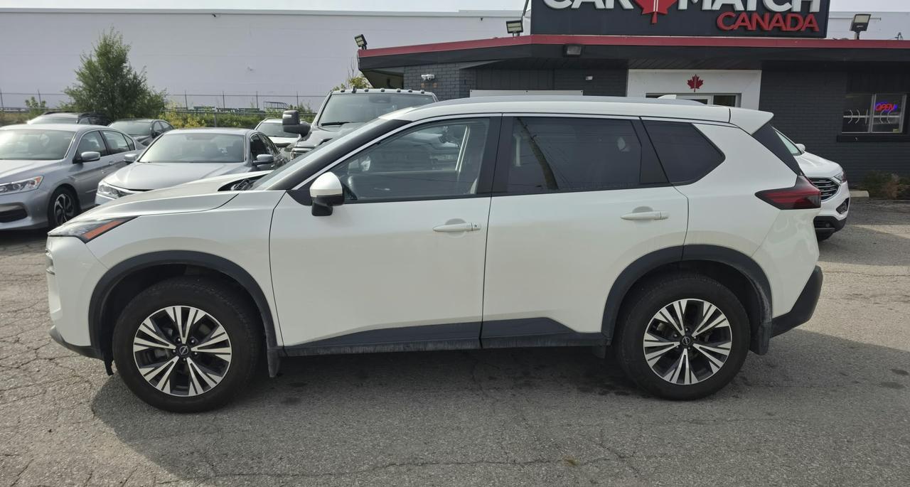 2023 Nissan Rogue SV / NO ACCIDENTS / PANO ROOF / 360 CAM / PWR SEAT Photo2