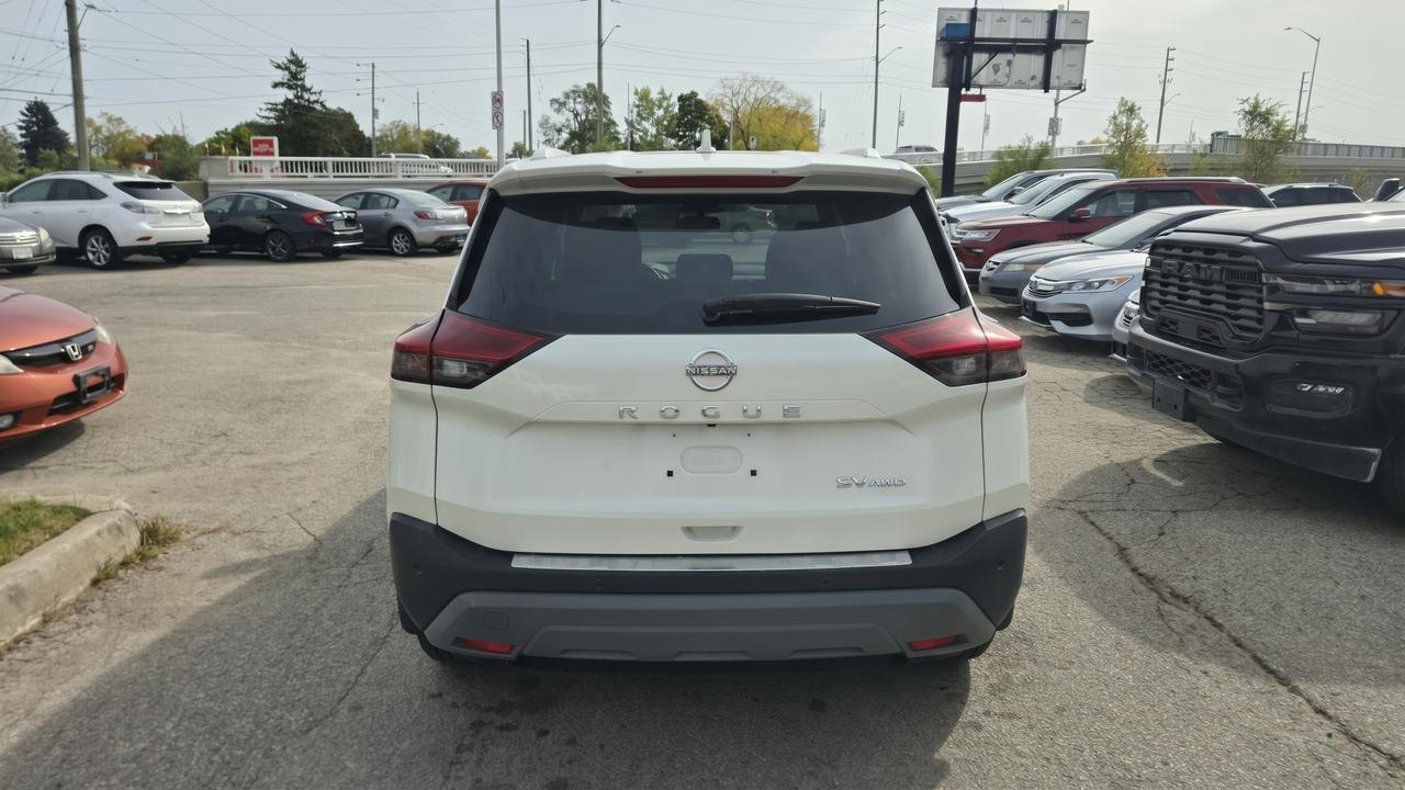 2023 Nissan Rogue SV / NO ACCIDENTS / PANO ROOF / 360 CAM / PWR SEAT Photo3