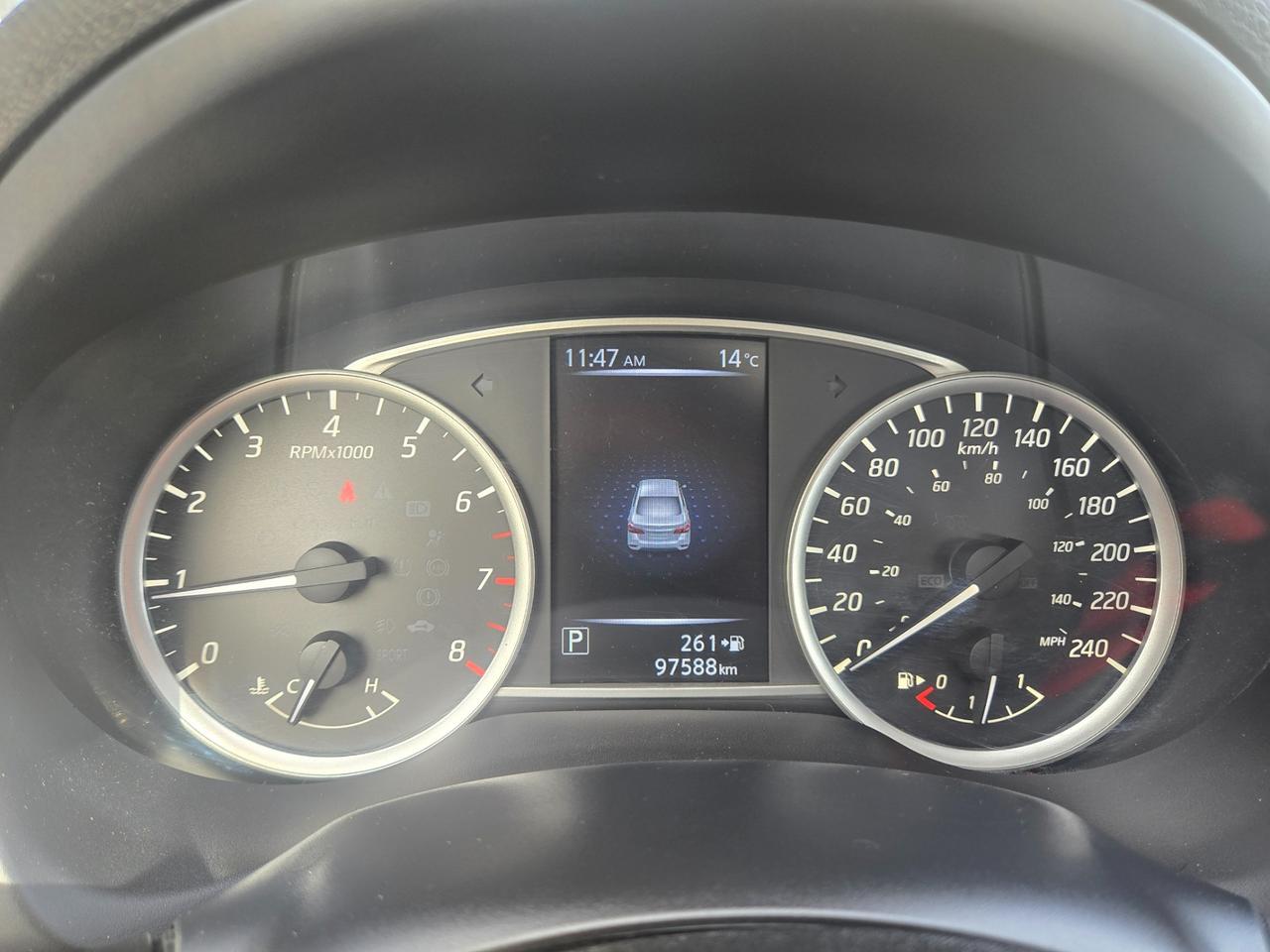 2016 Nissan Sentra SV Photo