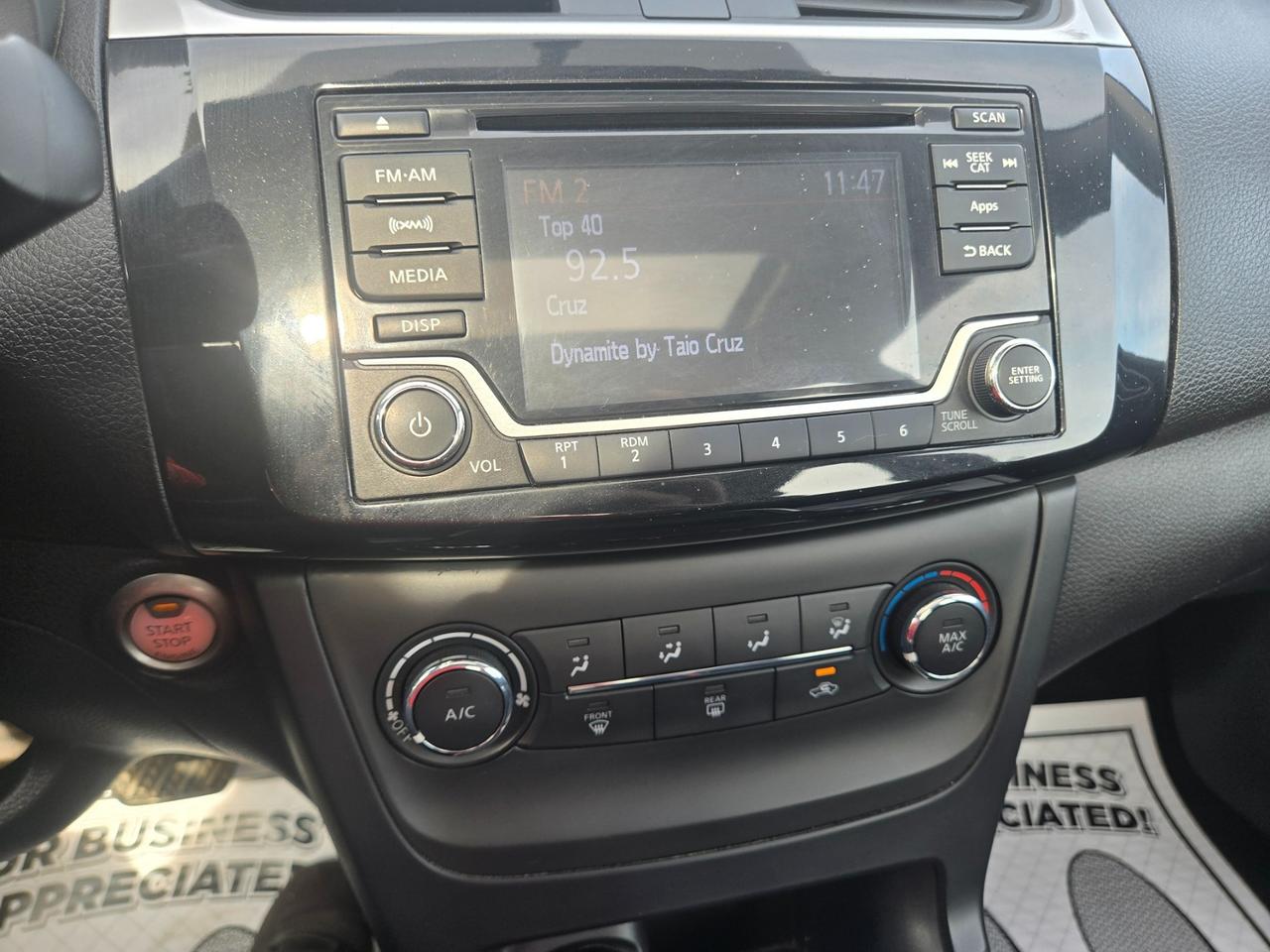 2016 Nissan Sentra SV Photo