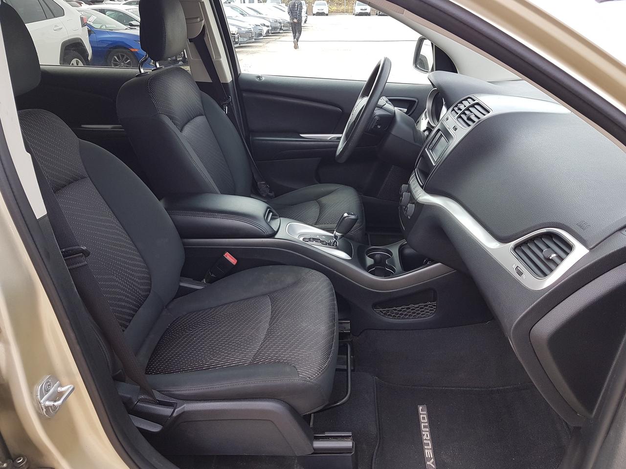 2011 Dodge Journey  Photo