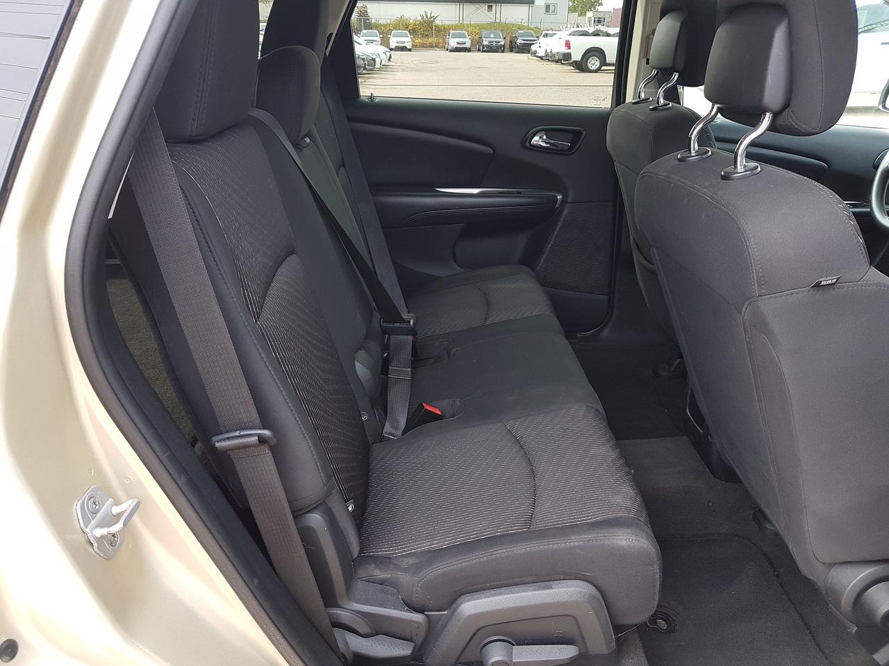2011 Dodge Journey  Photo