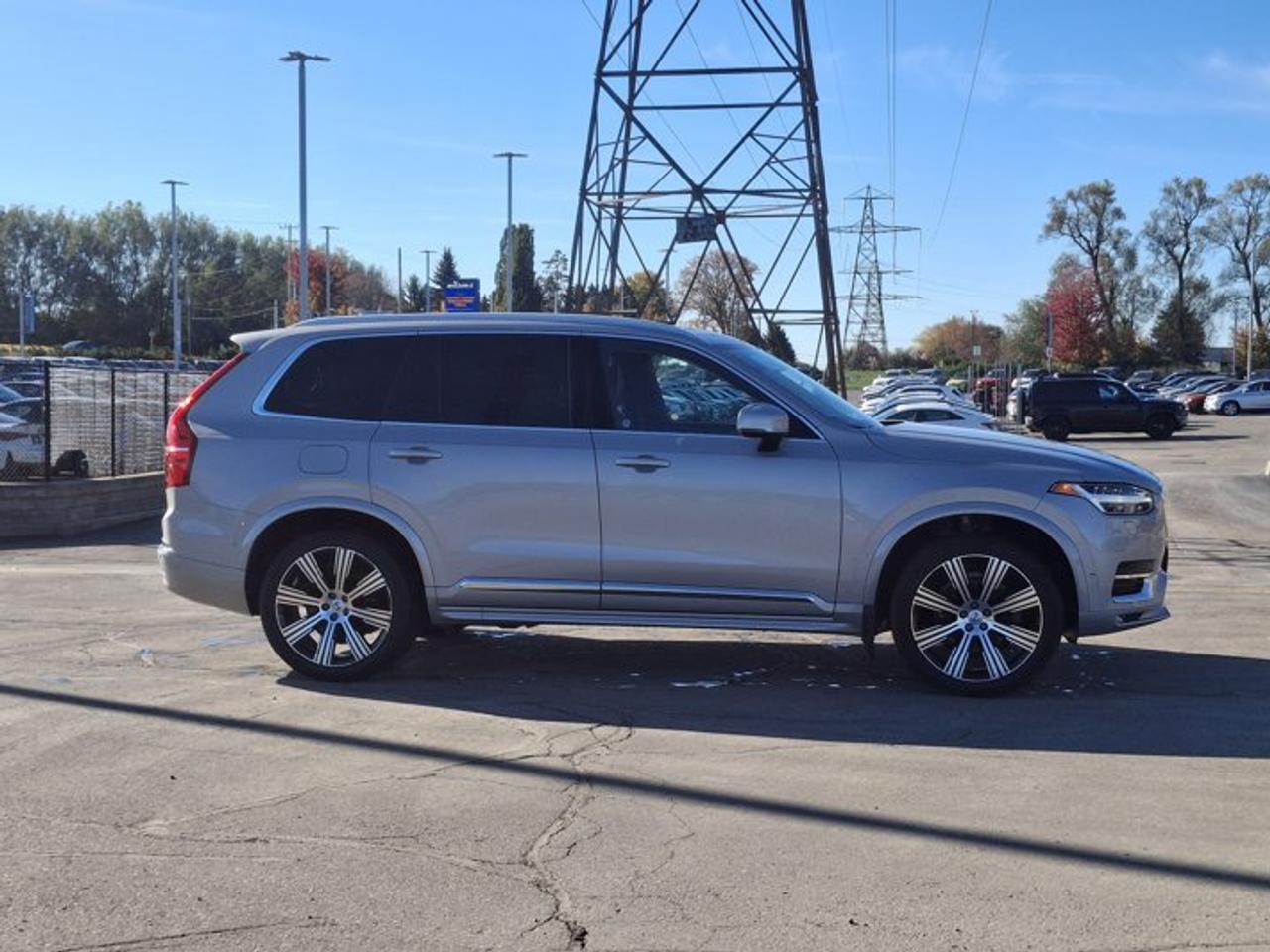 2023 Volvo XC90 Ultimate Bright Theme Photo