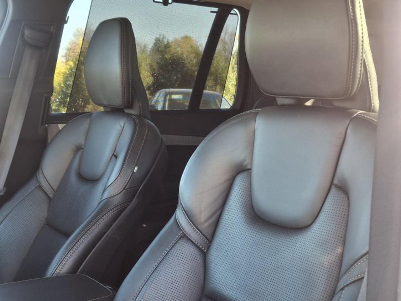 2023 Volvo XC90 Ultimate Bright Theme Photo