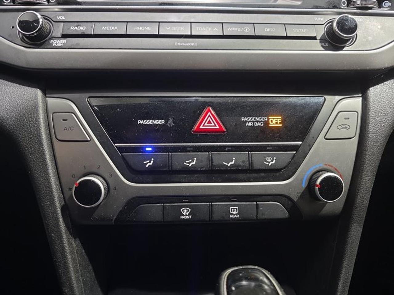 2017 Hyundai Elantra GL Photo