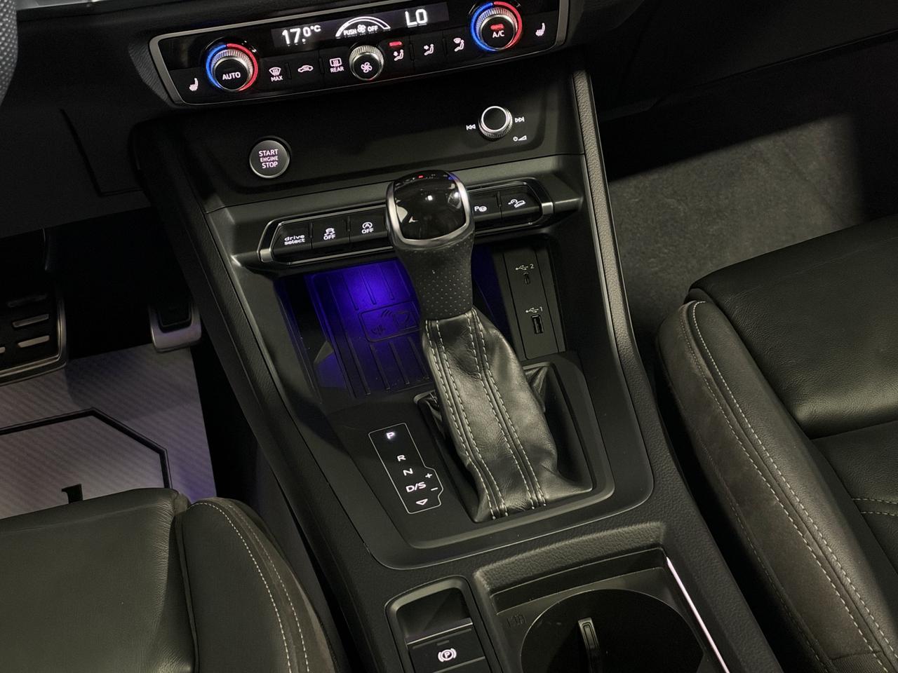 2019 Audi Q3 Technik S-Line, Navi, Sunroof, 360Cam Photo