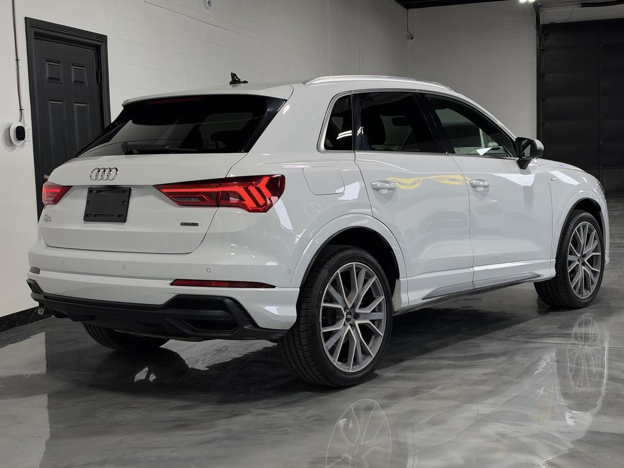 2019 Audi Q3 Technik S-Line, Navi, Sunroof, 360Cam Photo