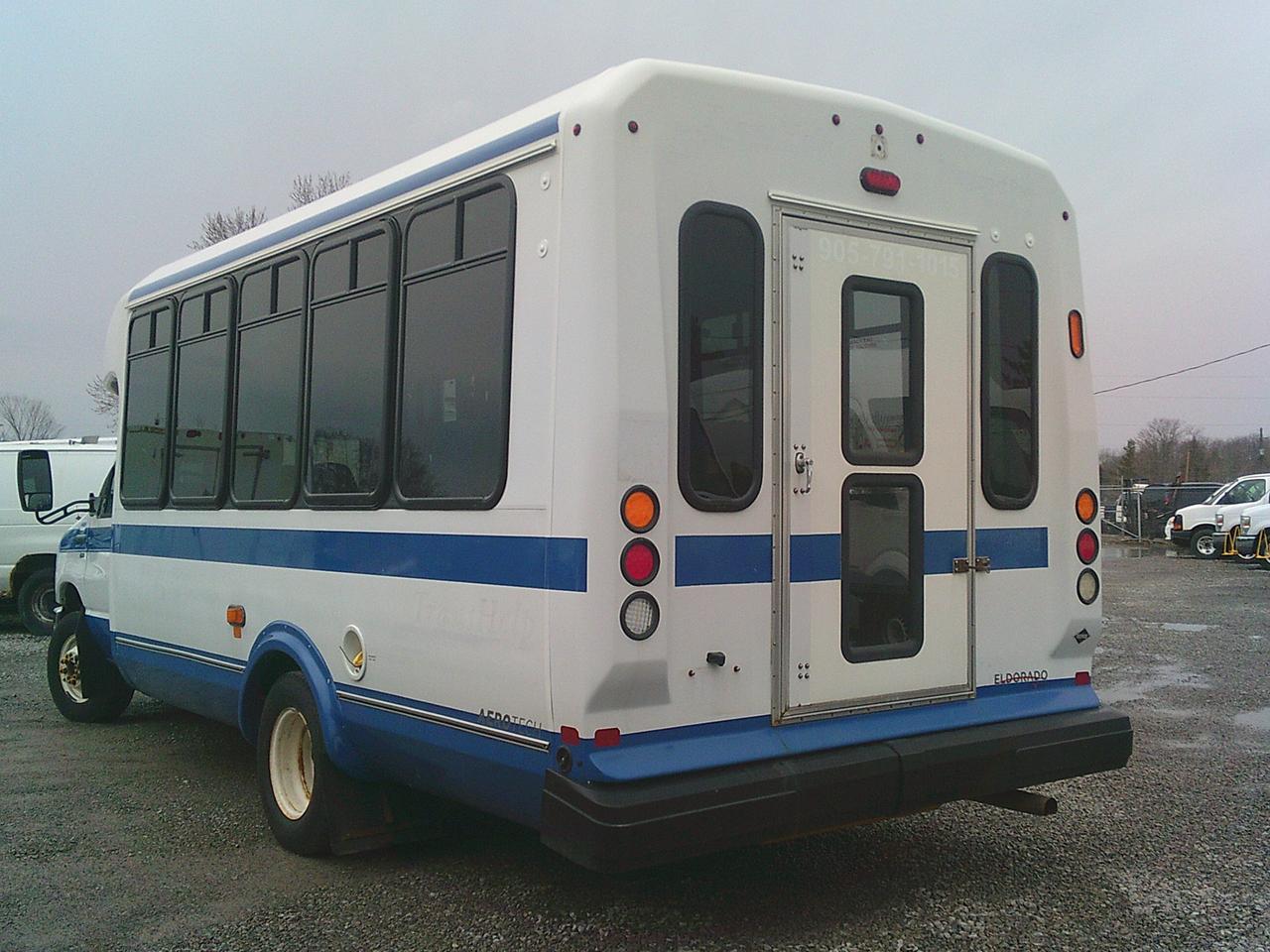 2017 Ford Econoline E-350 Super Duty Bus 158 DRW 7 PASS + WHEELCHAIR Photo