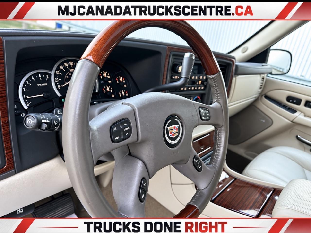 2004 Cadillac Escalade Luxury Showroom Condition ( Sold Unit ) Photo