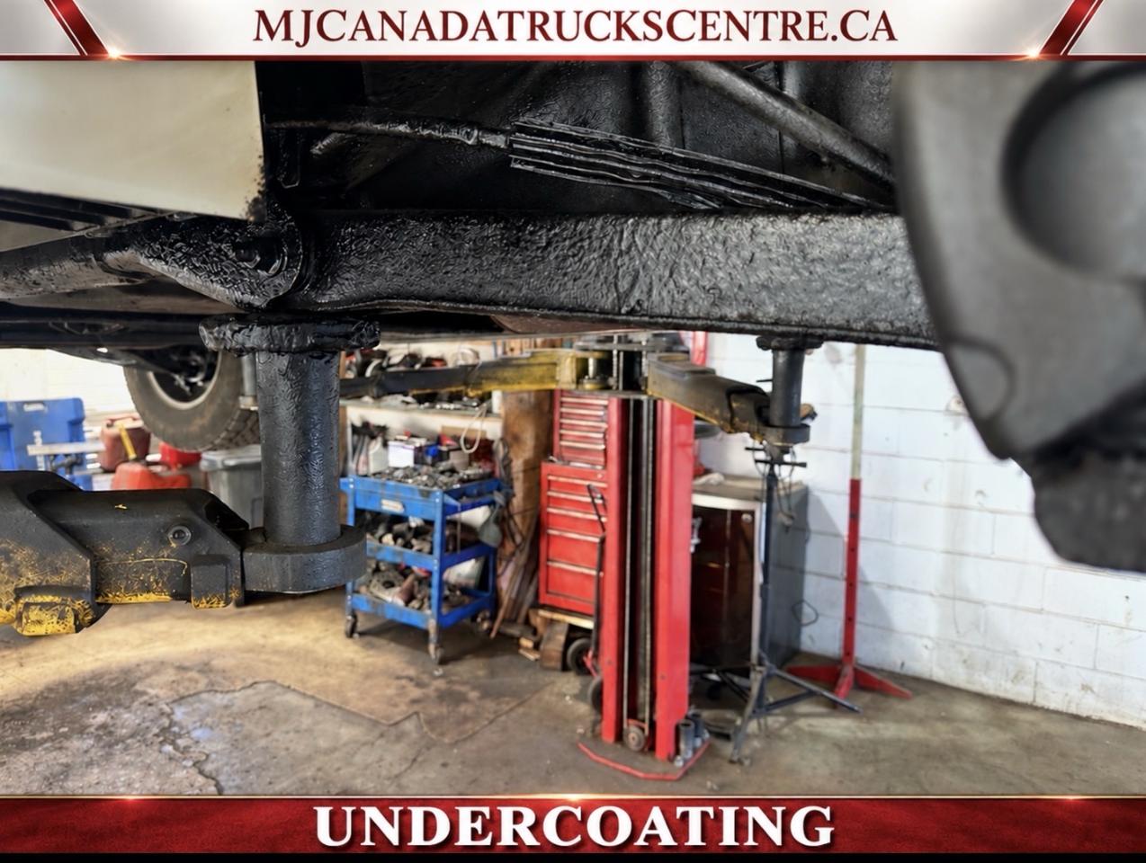 2004 Cadillac Escalade Luxury Showroom Condition ( Sold Unit ) Photo