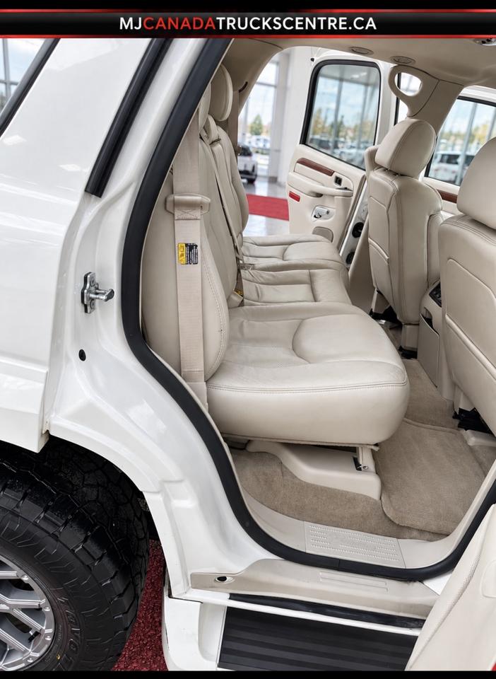 2004 Cadillac Escalade Luxury Showroom Condition ( Sold Unit ) Photo