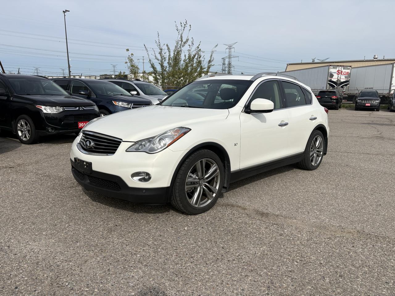 2015 Infiniti QX50 AWD - Photo #1