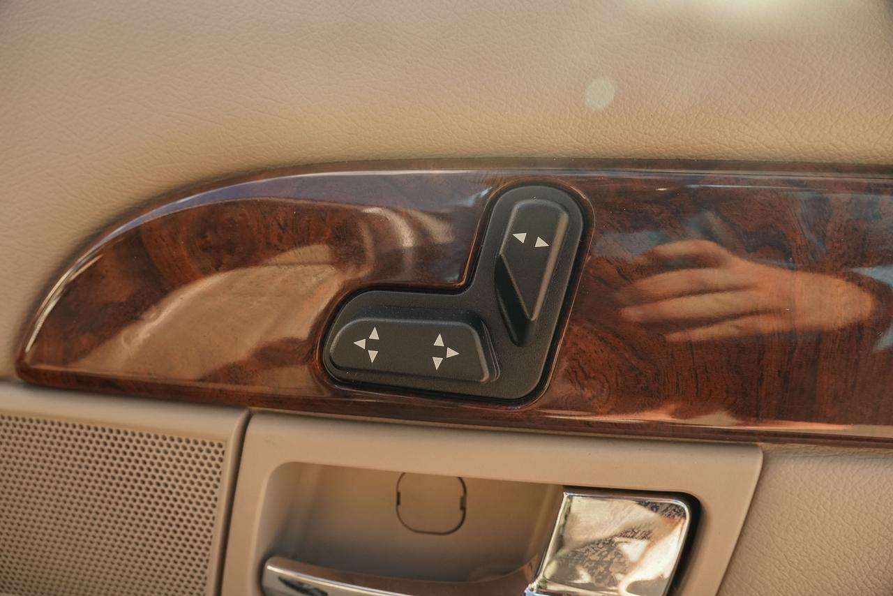 2007 Mercury Grand Marquis LS Ultimate Photo