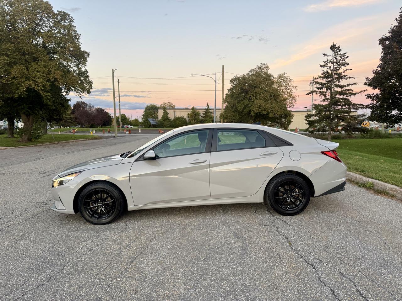 2021 Hyundai Elantra CERTIFIED Photo
