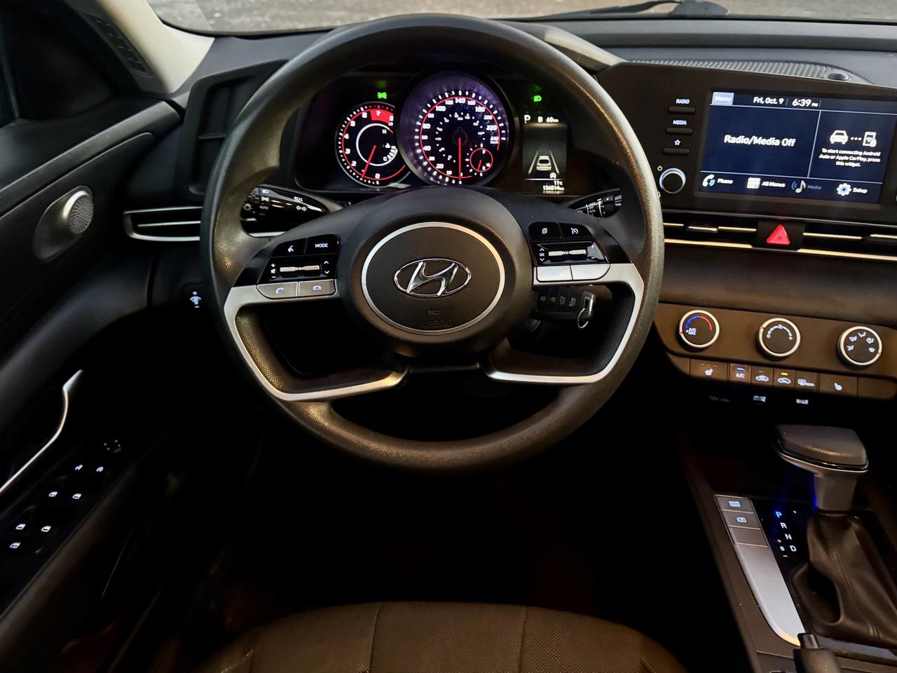 2021 Hyundai Elantra CERTIFIED Photo