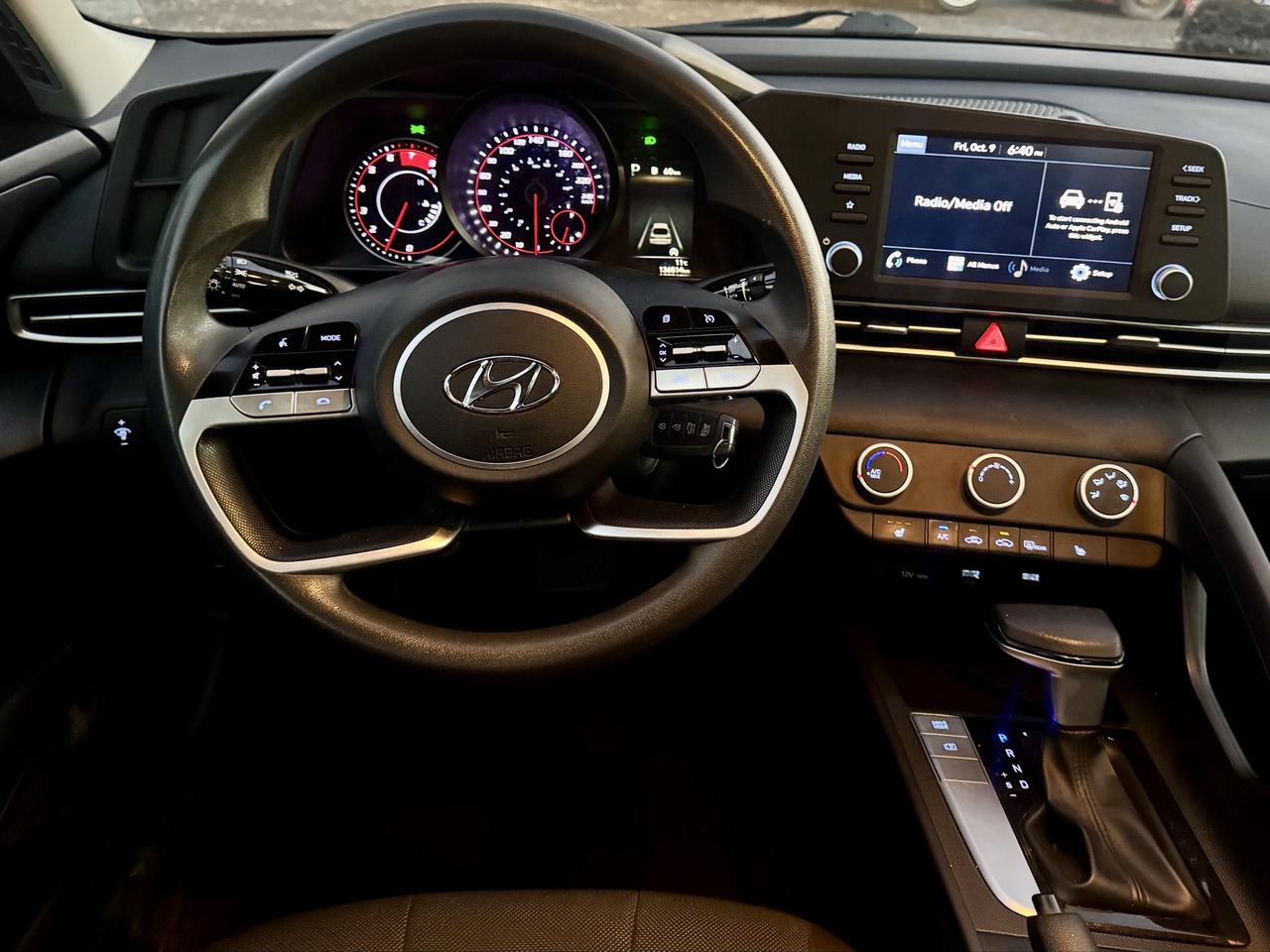 2021 Hyundai Elantra CERTIFIED Photo