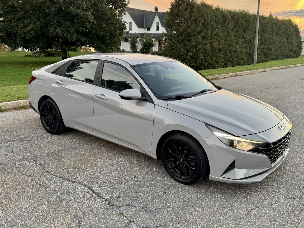 2021 Hyundai Elantra CERTIFIED Photo