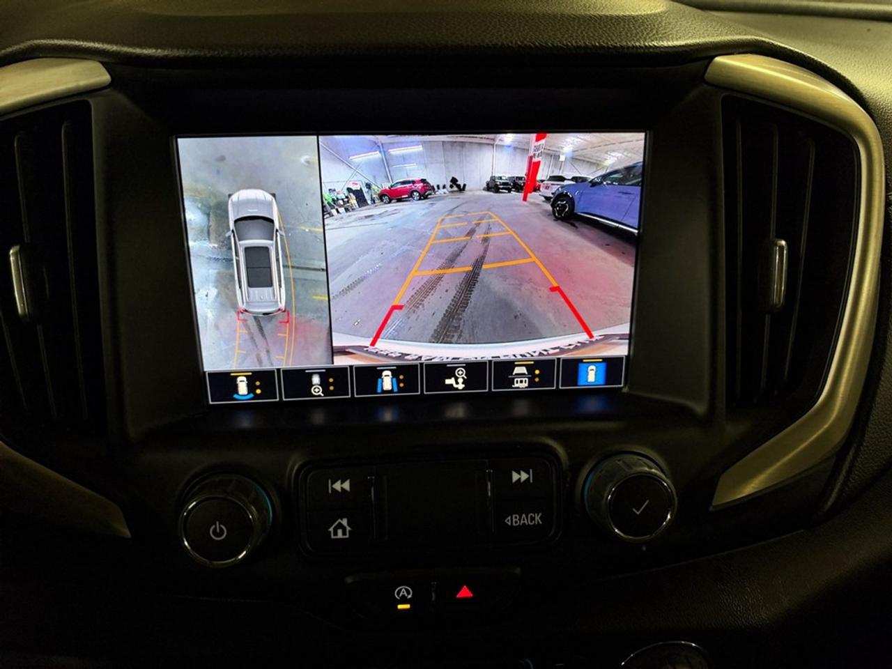 2023 GMC Terrain Awd 4dr Denali Photo