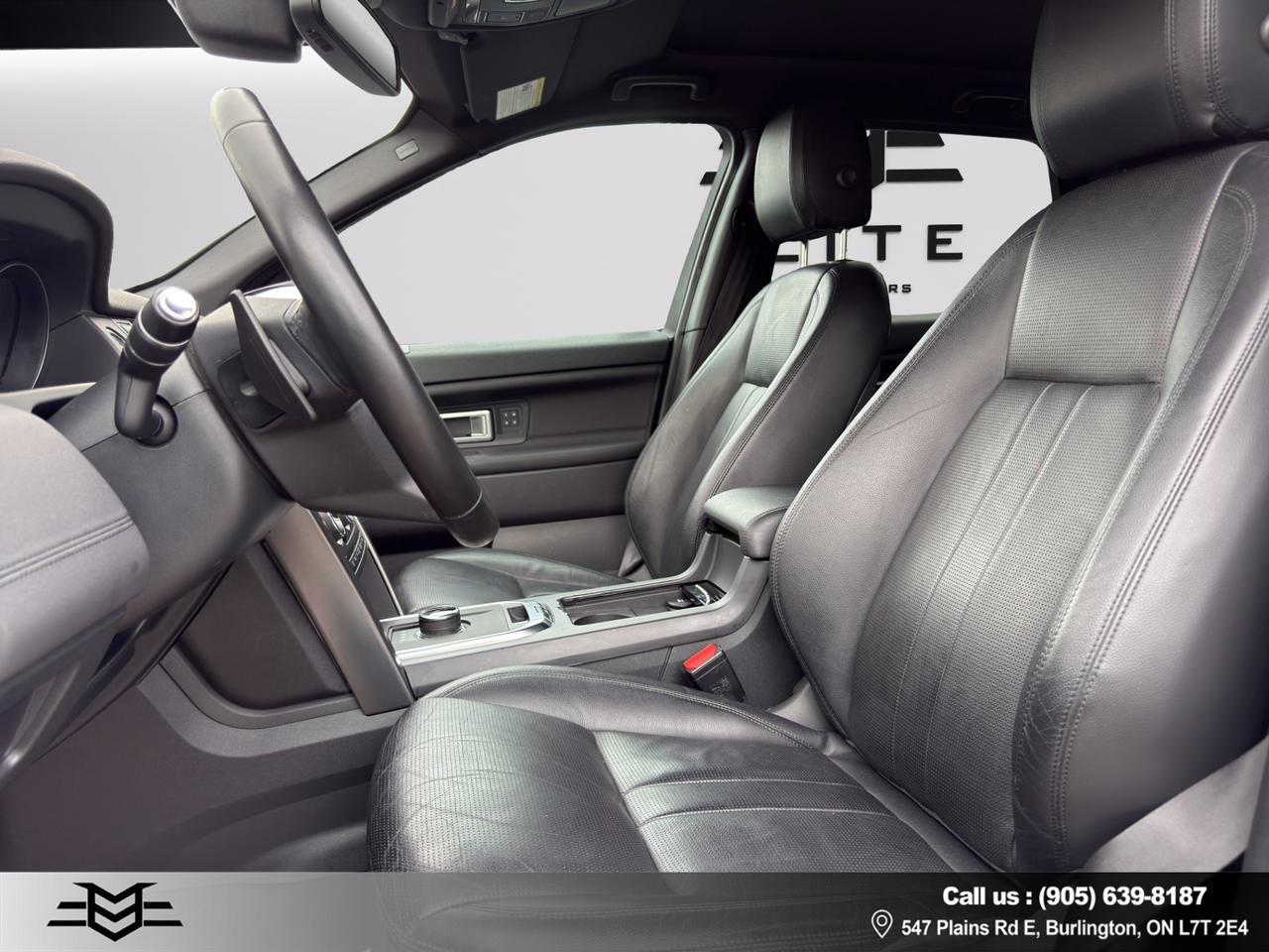 2019 Land Rover Discovery Sport HSE 4WD - Navigation System - Moonroof - 7-Passenger !!! Photo