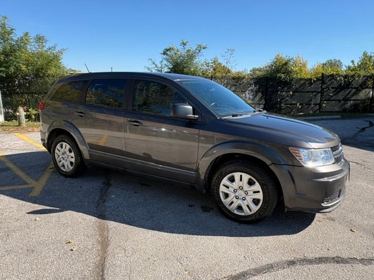 2016 Dodge Journey SE CANADA VALUE PKG ONLY 63,000KM! Photo
