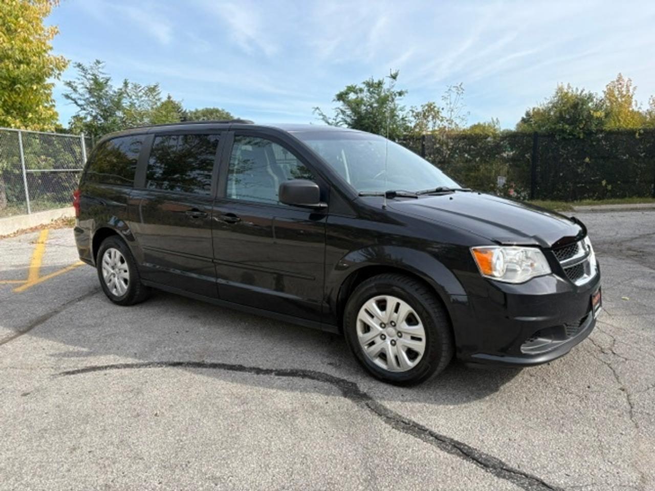 2017 Dodge Grand Caravan SXT **1 OWNER-BLUETOOTH-CERTIFIED-WE FINANCE** Photo