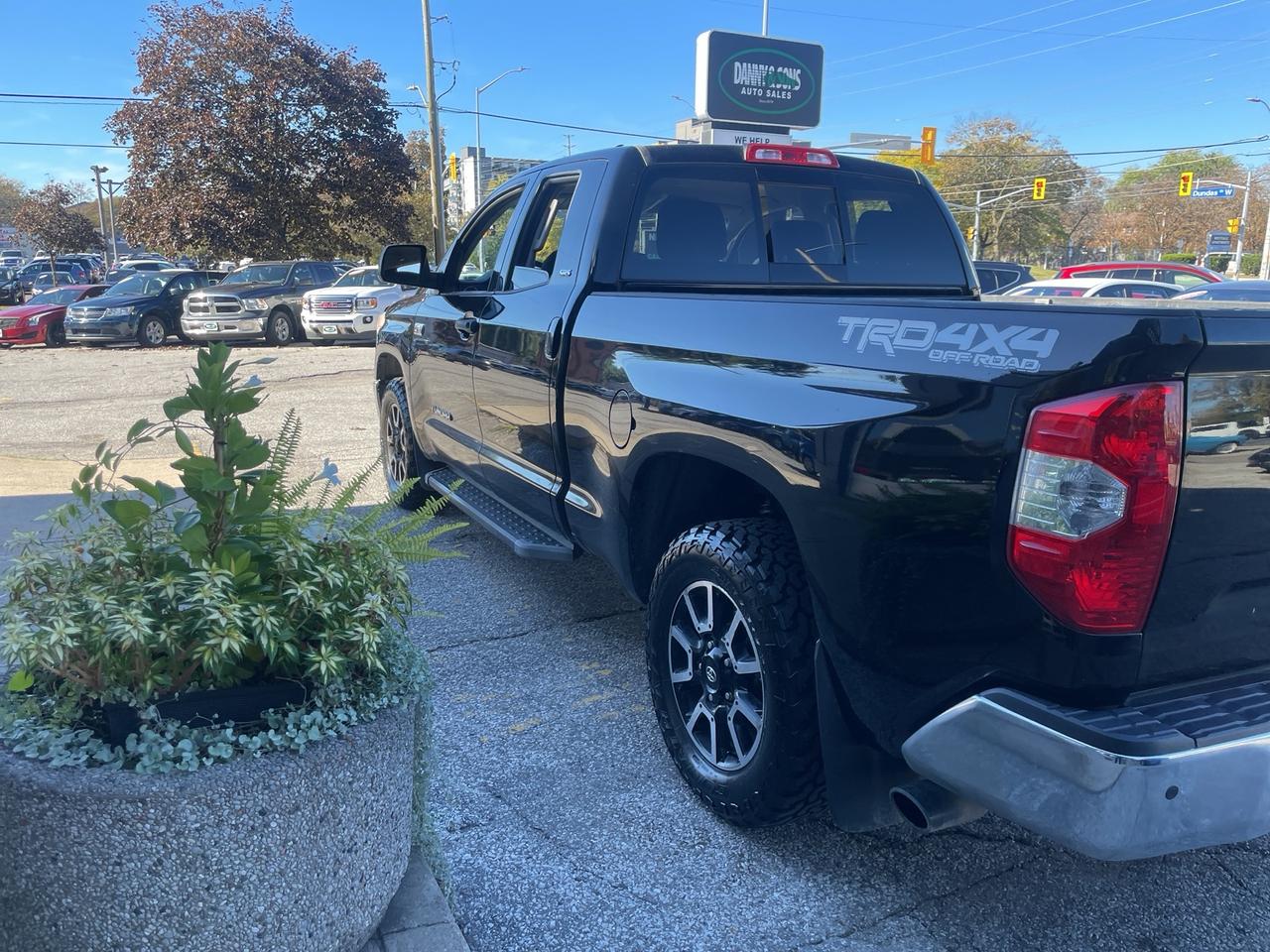 2016 Toyota Tundra SR Photo