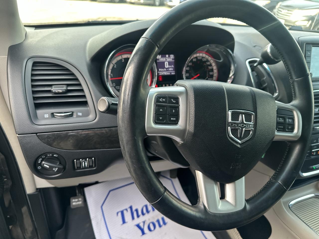2017 Dodge Grand Caravan Crew Plus Photo