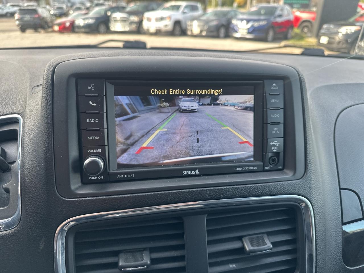 2017 Dodge Grand Caravan Crew Plus Photo
