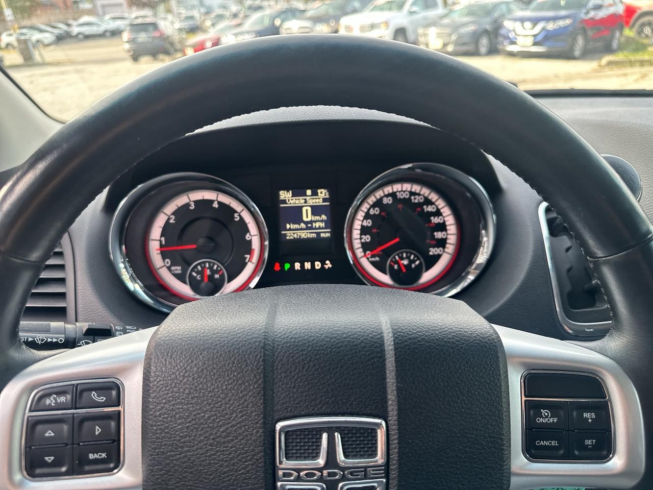 2017 Dodge Grand Caravan Crew Plus Photo