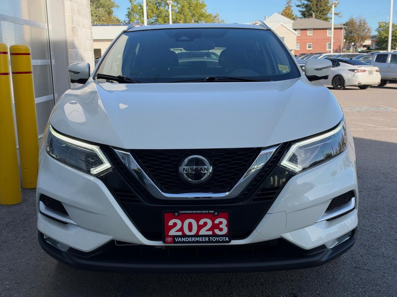 2023 Nissan Qashqai SL AWD-LEATHER+NAV+MORE! Photo2