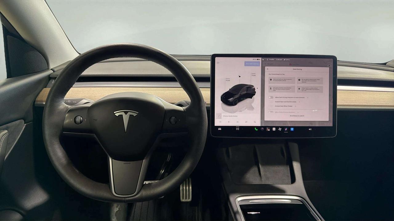 2022 Tesla Model Y PERFORMANCE| 1 OWNER| LEATHER| PANOROOF| AWD Photo