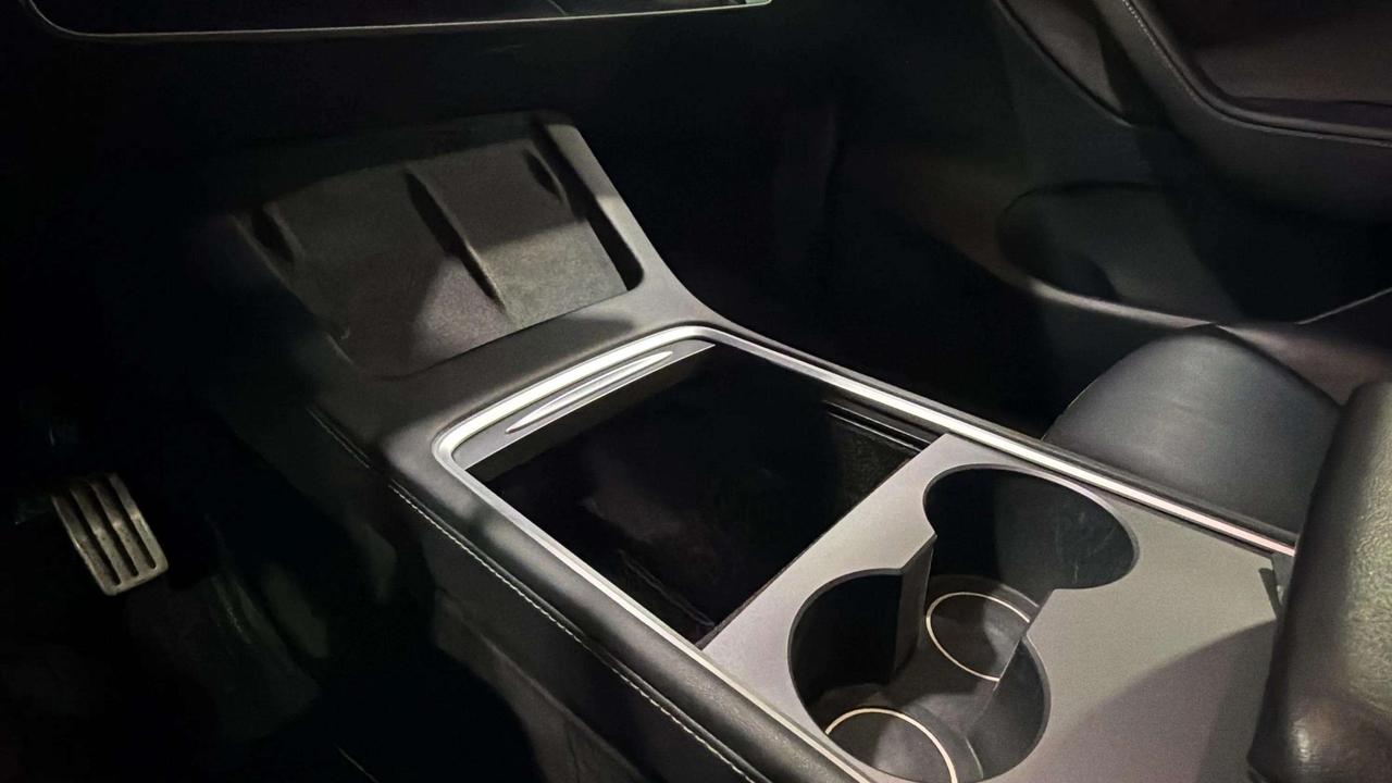 2022 Tesla Model Y PERFORMANCE| 1 OWNER| LEATHER| PANOROOF| AWD Photo