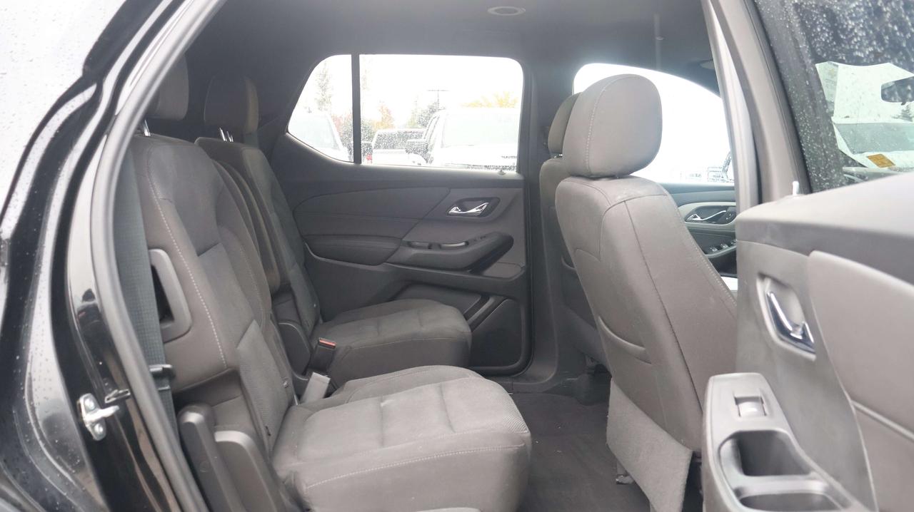 2023 Chevrolet Traverse LT Cloth | Power Liftgate | Remote Start Photo