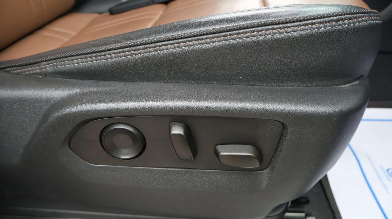 2023 Chevrolet Silverado 1500 High Country | Leather | Premium Sound Photo