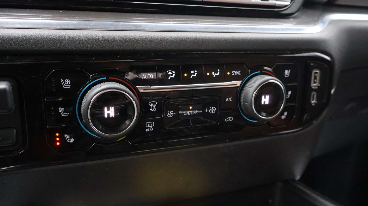 2023 Chevrolet Silverado 1500 High Country | Leather | Premium Sound Photo