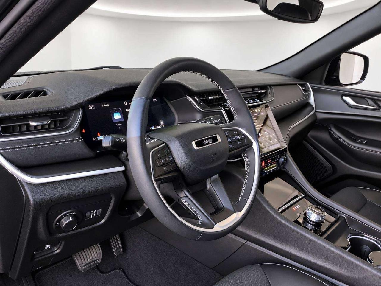 2024 Jeep Grand Cherokee Altitude | Heated Seats |Sunroof |SafetyTech | 4X4 Photo