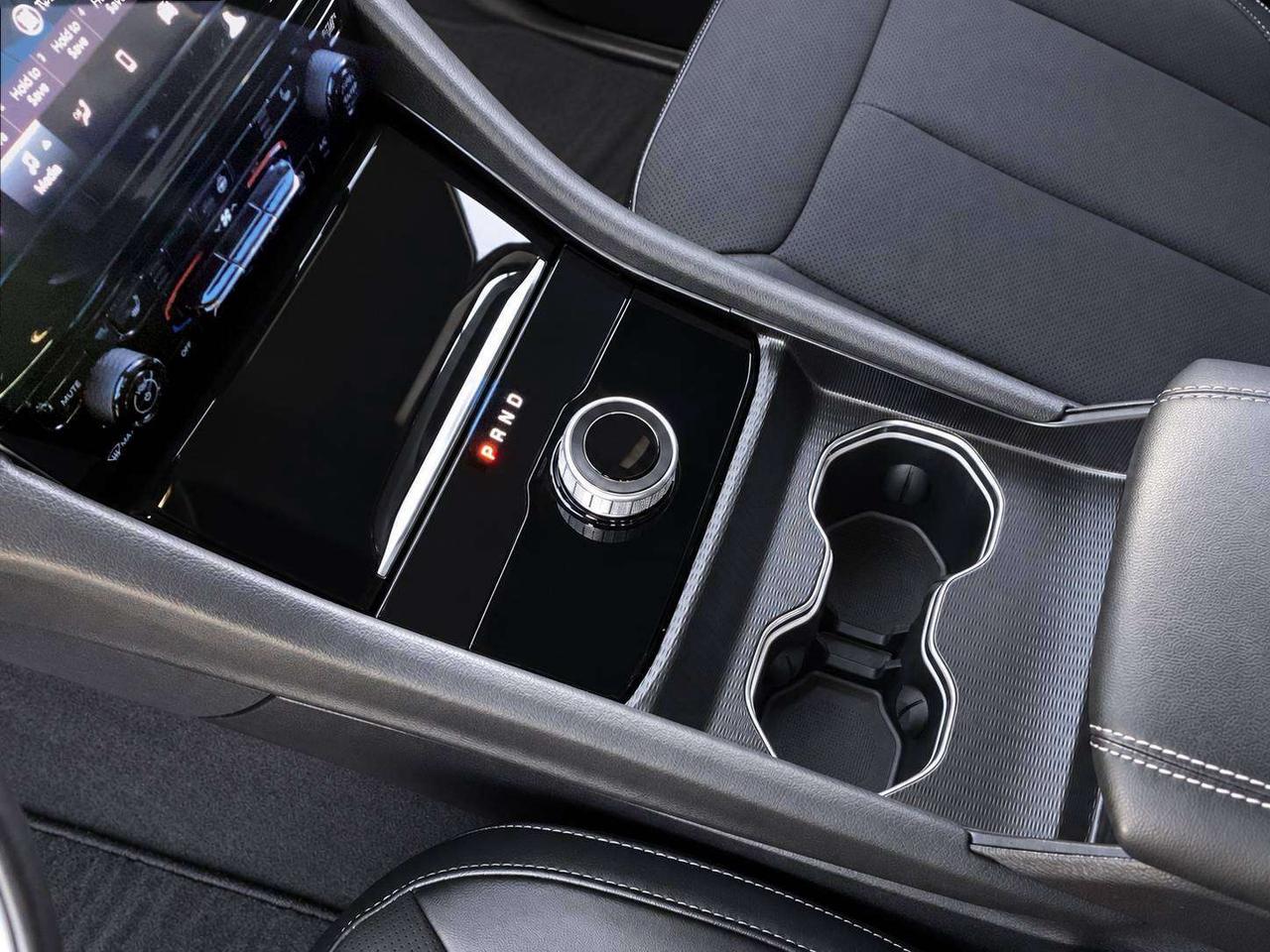 2024 Jeep Grand Cherokee Altitude | Heated Seats |Sunroof |SafetyTech | 4X4 Photo