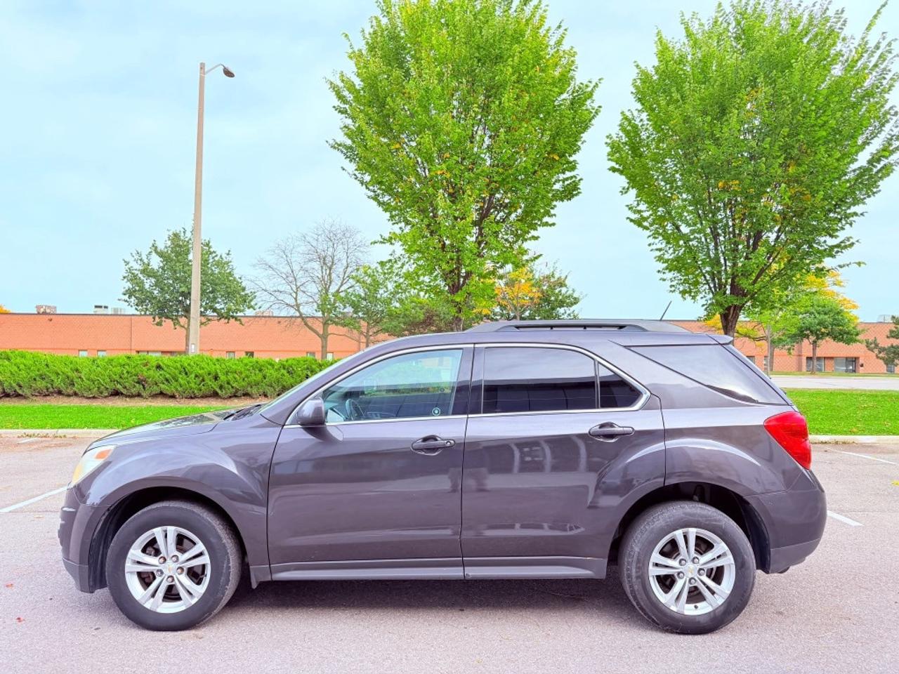 2015 Chevrolet Equinox LS All-wheel Drive Automatic Photo3