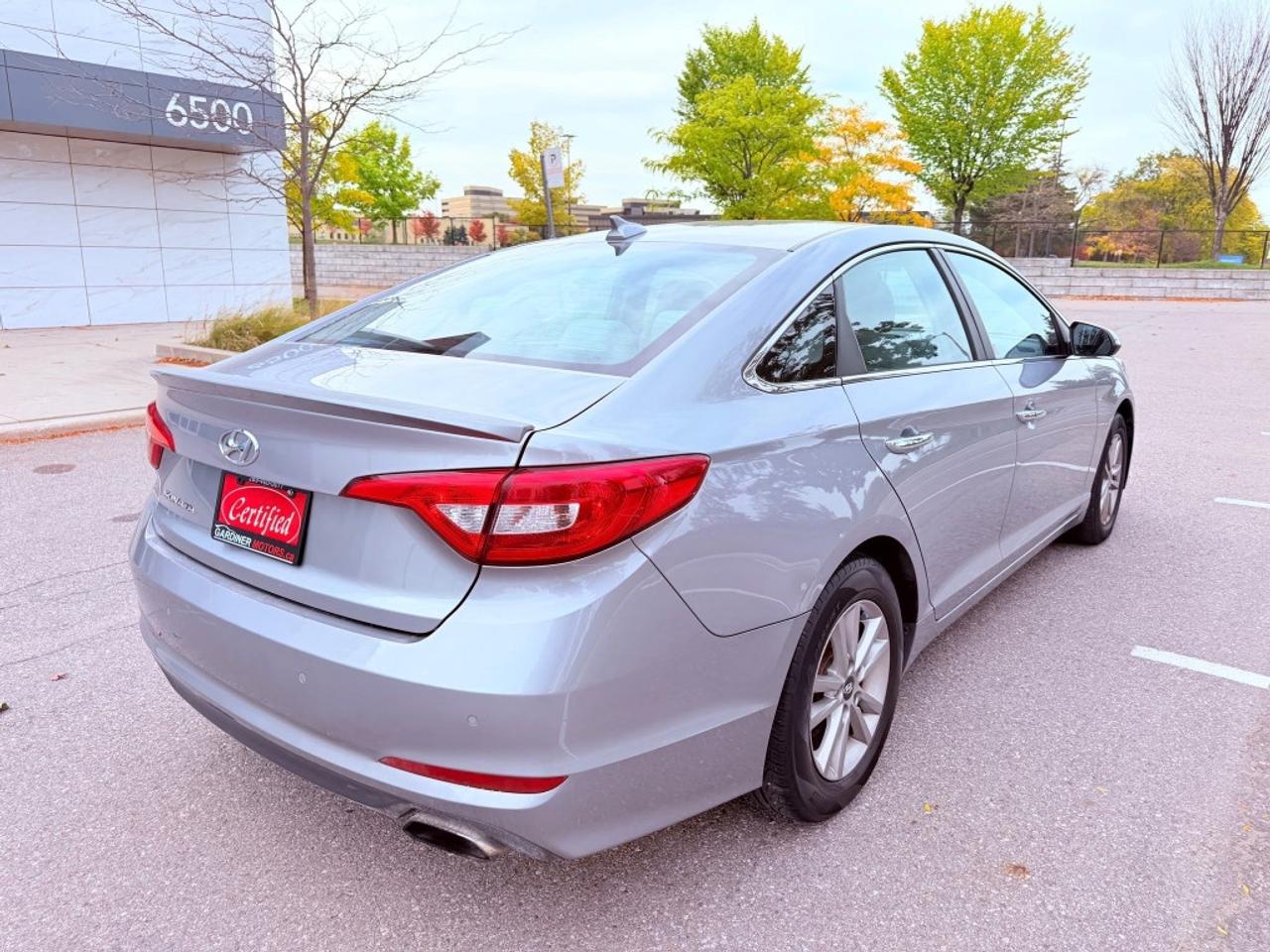 2015 Hyundai Sonata SE 4dr Sedan Automatic Photo